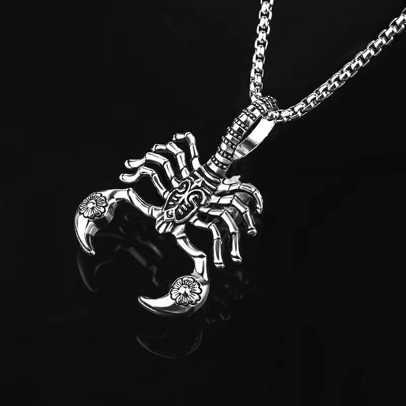 Hip Hop Rock Scorpion Pendant Necklace for Men Women Vintage Trendy Stainless Steel Insect Neck Chain Punk Cool Party Jewelry