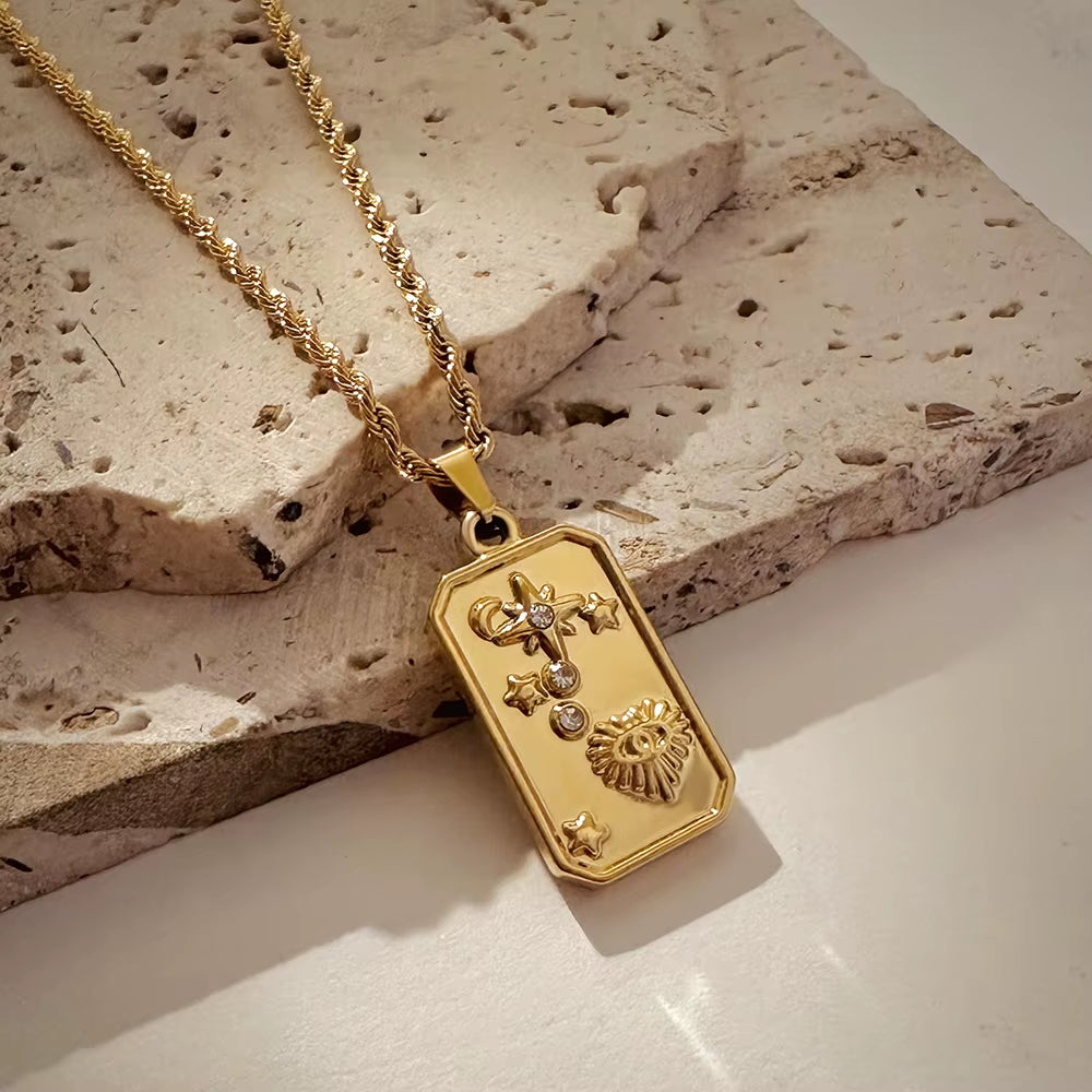 Vintage Glossy Gold Plated Hammered Irregular Pendant Neckalce for Women Moon Star Stainless Steel Twist Chain Necklaces Jewelry