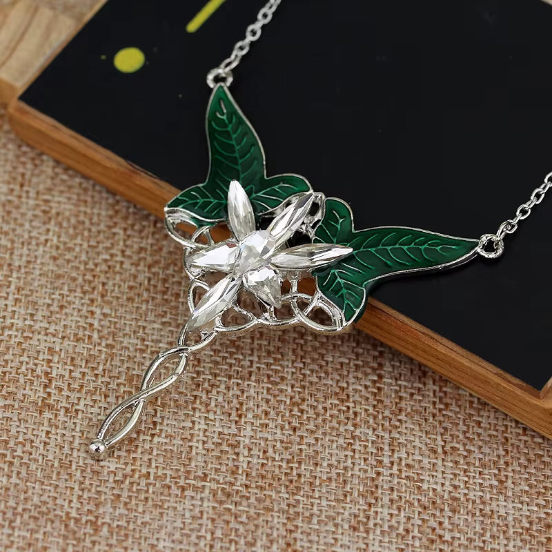 Lord Rings Arwen Evenstar Necklace the Elves Princess Fashion Crystal Cubic Zirconia Stone Pendant for Women Wedding Gifts