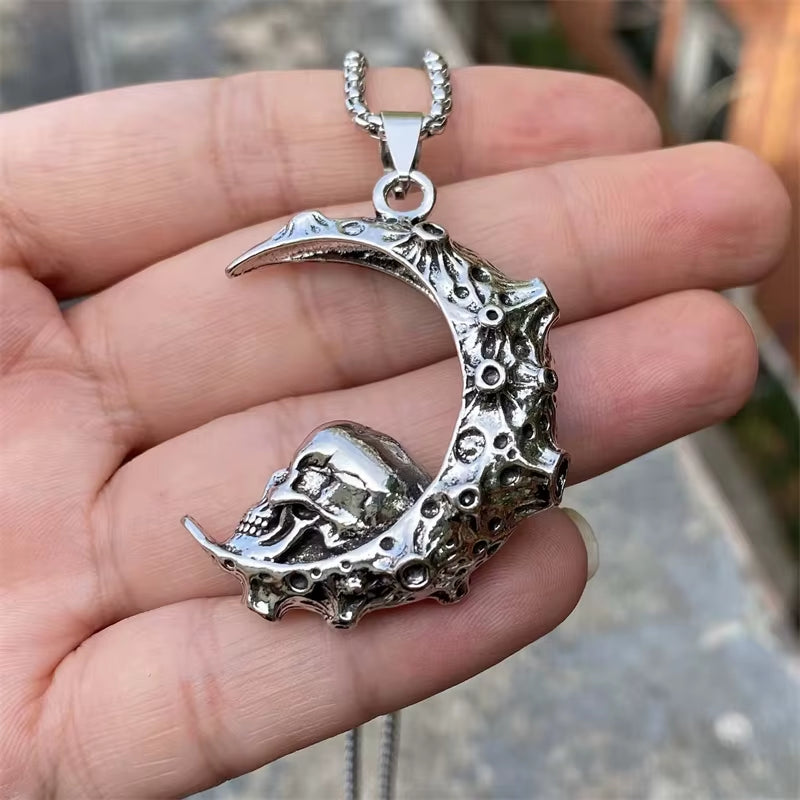 European and American Fashion Personality Retro Gothic Cross Necklace for Men and Women Street Hip-Hop Trendsetters Versatile Pe