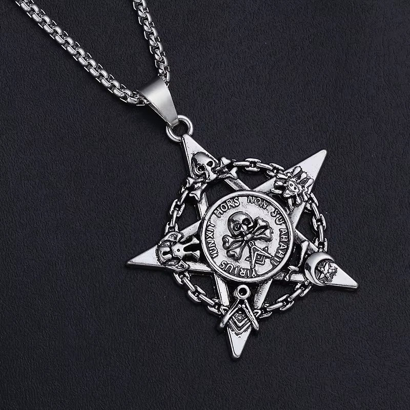 Mask Necklace Spearhead Cross Pendant Fashion Charm Sun Compass Skeleton Pentagram Sweater Chain Jewelry for Men Women Gifts